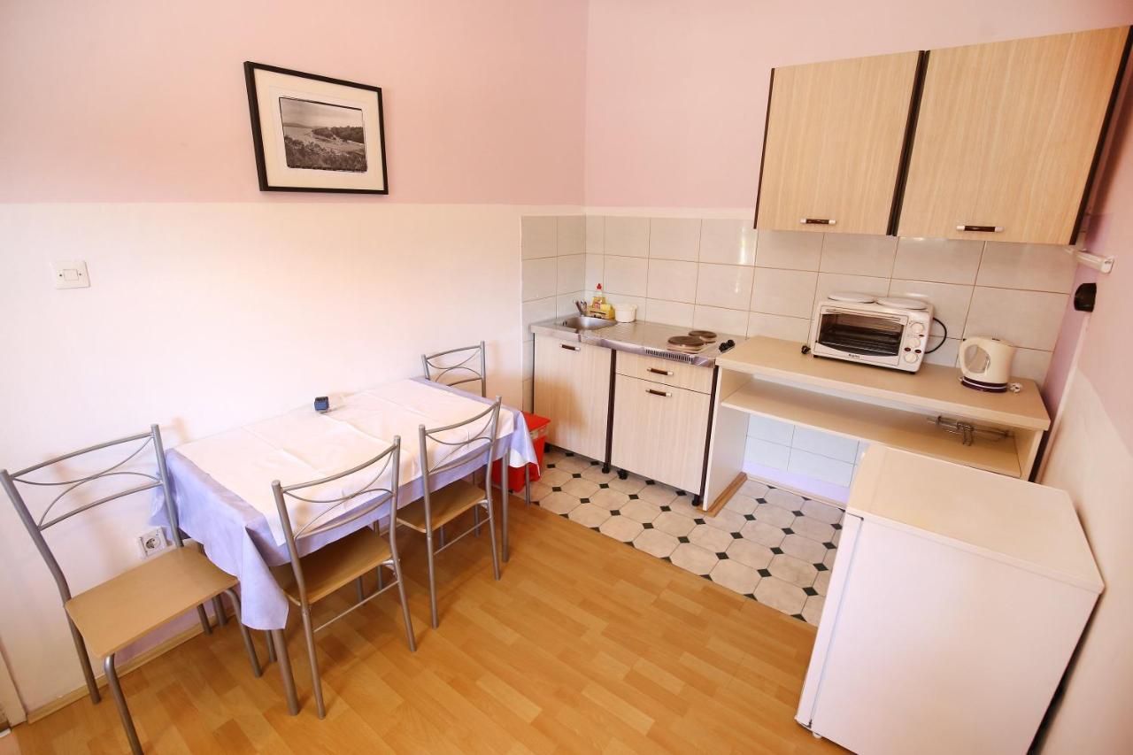 Apartmani Buca 比奥格勒·纳·莫鲁 外观 照片