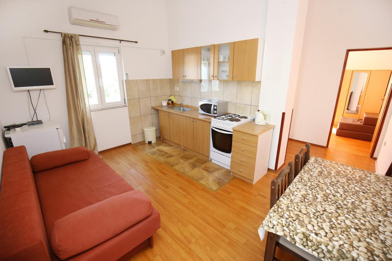 Apartmani Buca 比奥格勒·纳·莫鲁 外观 照片